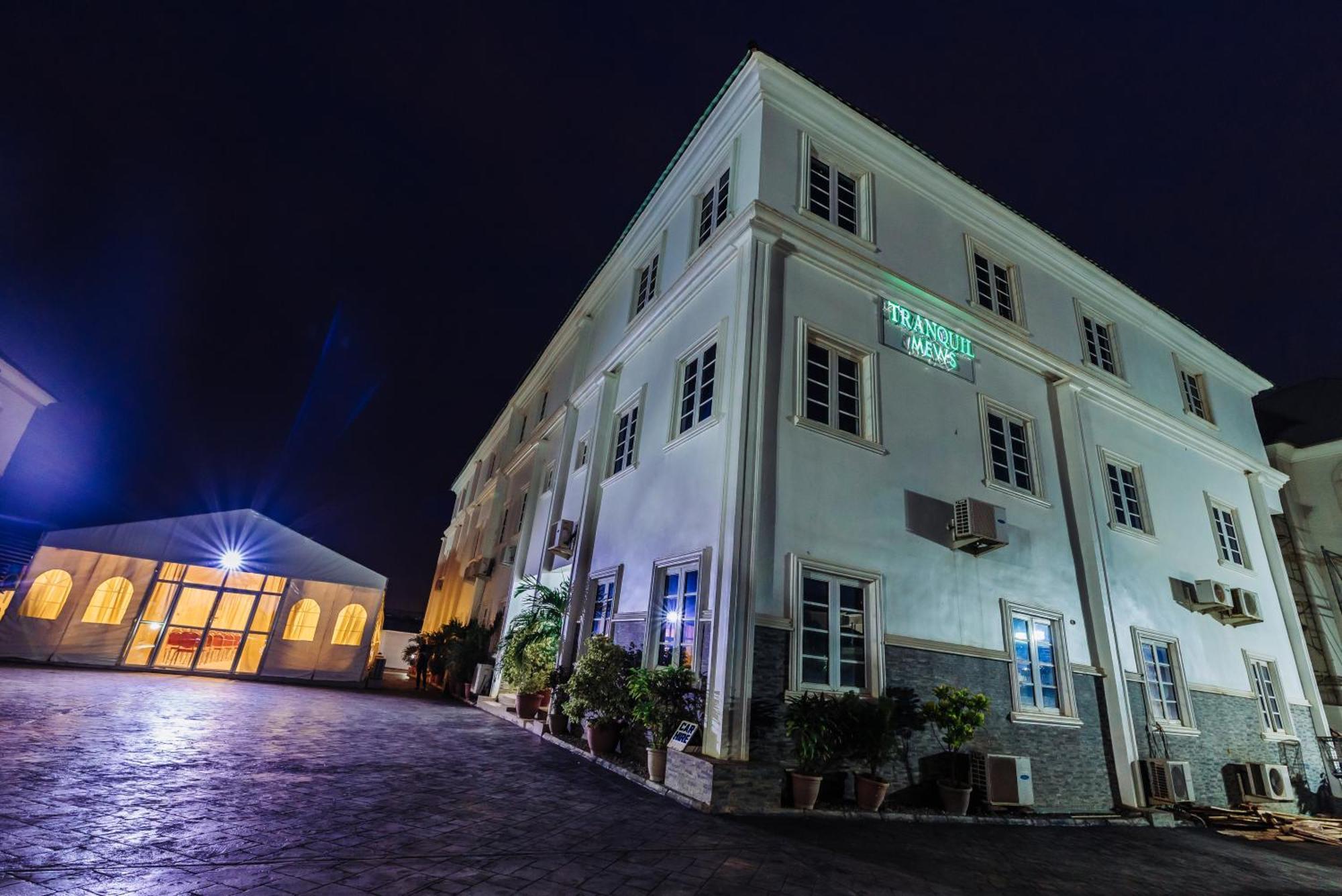 Tranquil Mews Hotel Jabi Exterior photo
